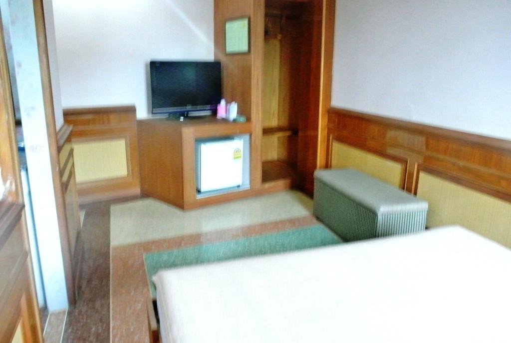Rose Garden Hotel Phra Nakhon Si Ayutthaya Exteriör bild
